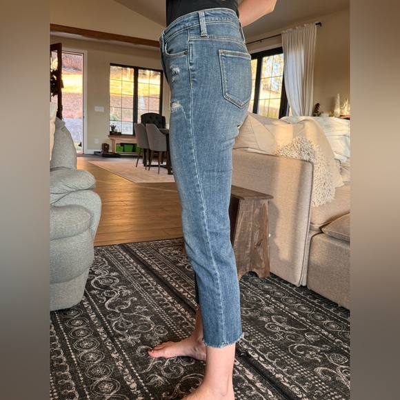 Universal thread women’s ankle cut jeans - Picture 5 of 5